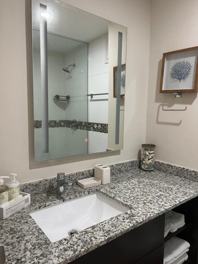 Bayfront Villa & Apartment Portmore Εξωτερικό φωτογραφία